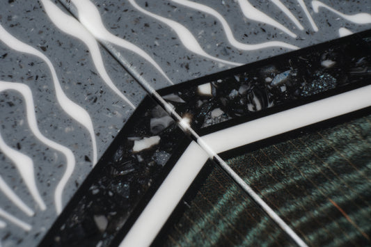 Aurora Polyclast | Curly Maple